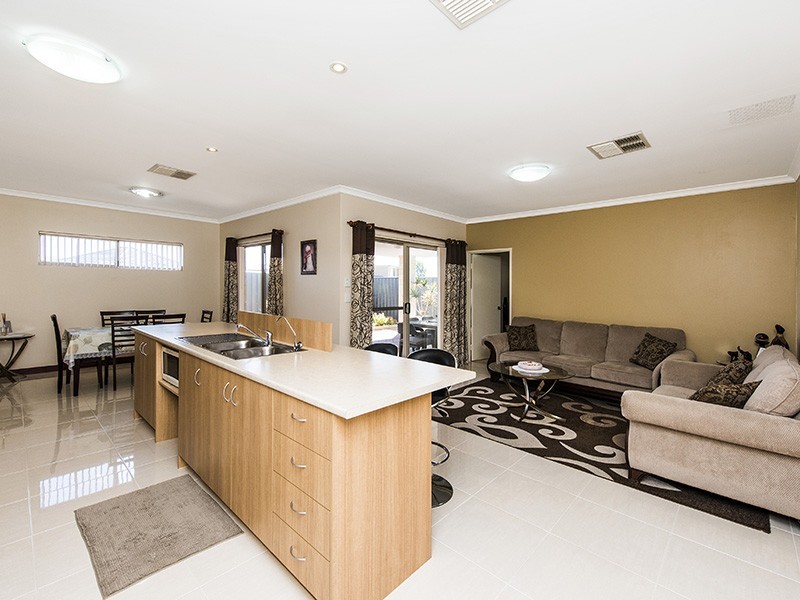 1 Girramay Road, Banksia Grove WA 6031