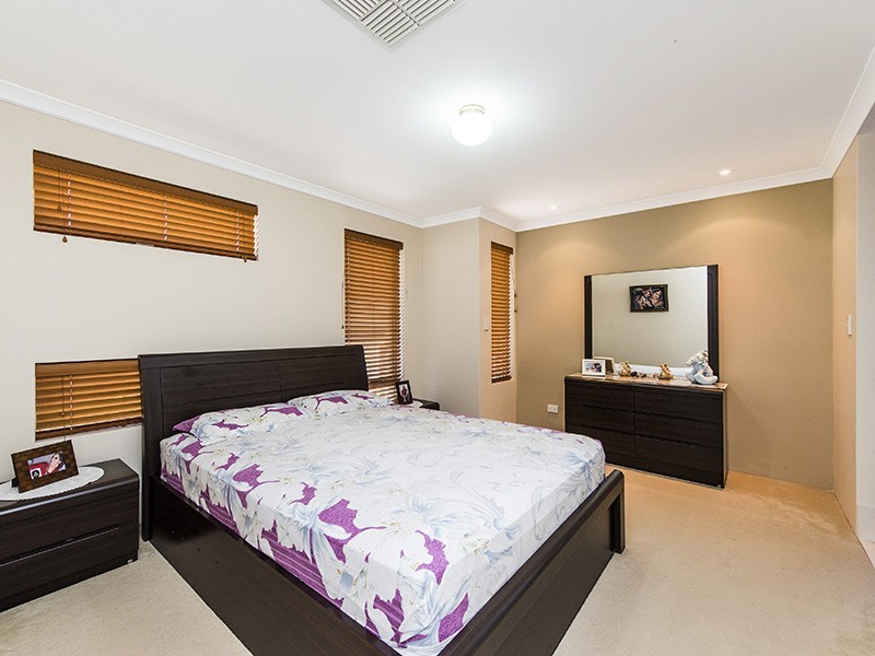 1 Girramay Road, Banksia Grove WA 6031