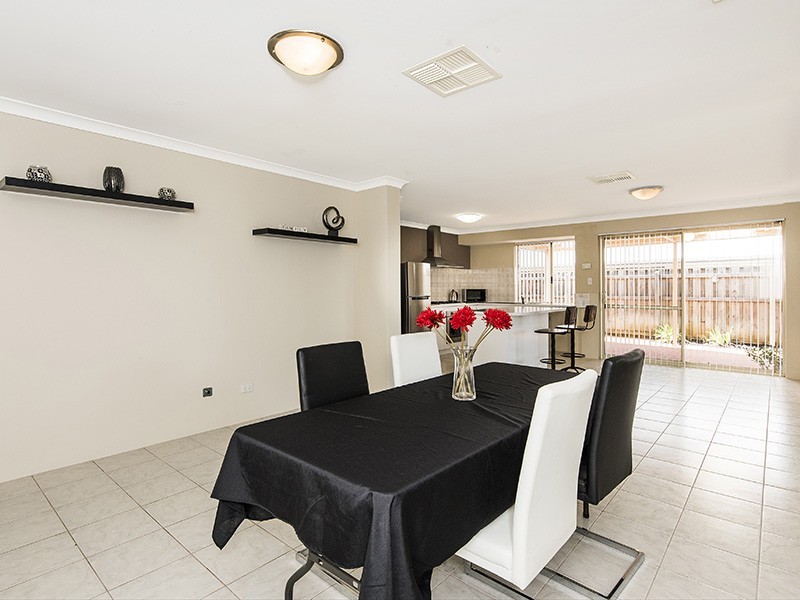 41 Birkett Circle, Ellenbrook WA 6069