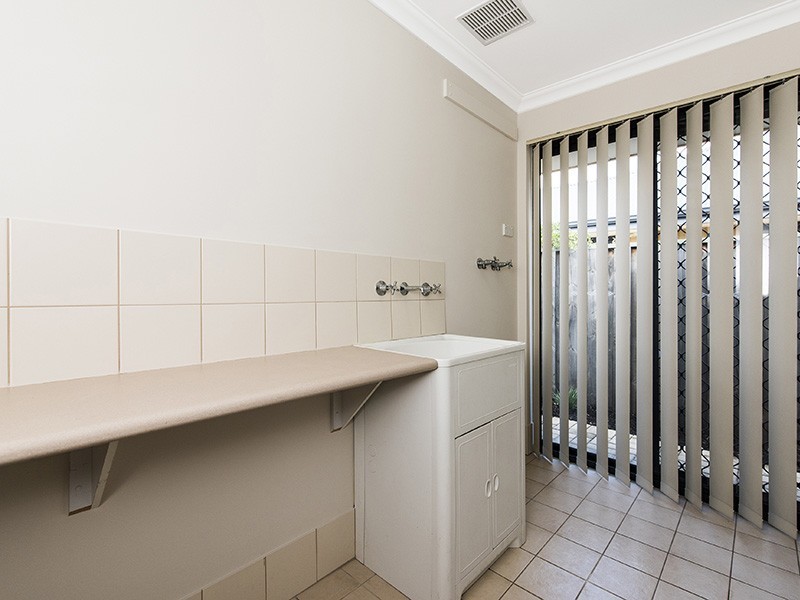 50 Mona Vale Loop, Ellenbrook WA 6069