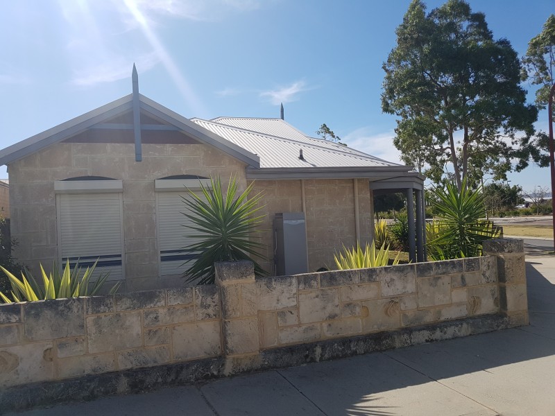 1/131 Coolamon Boulevard, Ellenbrook WA 6069