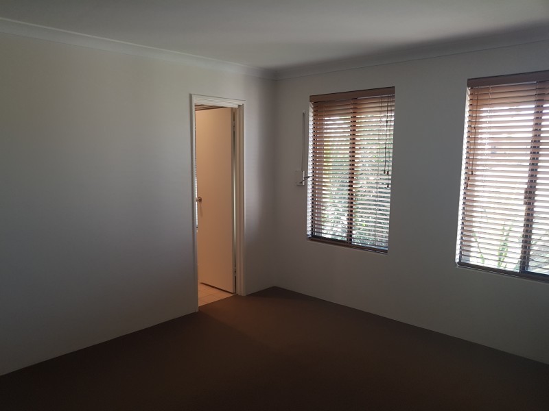1/131 Coolamon Boulevard, Ellenbrook WA 6069