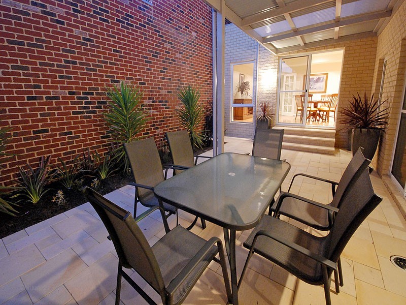 10 Wallsend Road, Woodbridge WA 6056