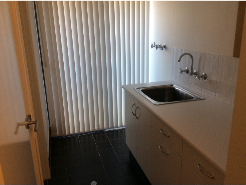 11 Minnow Fairway, Aveley WA 6069