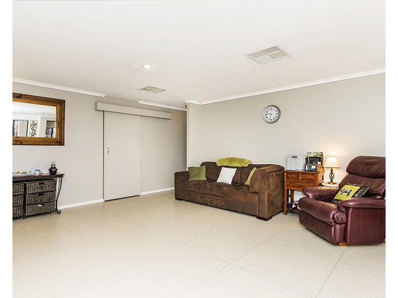 7 Alderley Close, Ellenbrook WA 6069