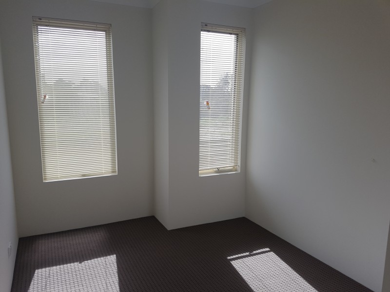 14 Luxhay Parkway, Aveley WA 6069