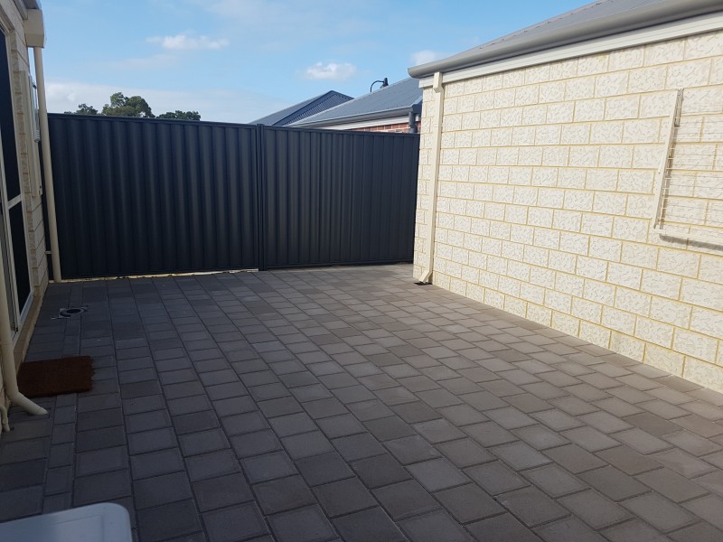 14 Luxhay Parkway, Aveley WA 6069