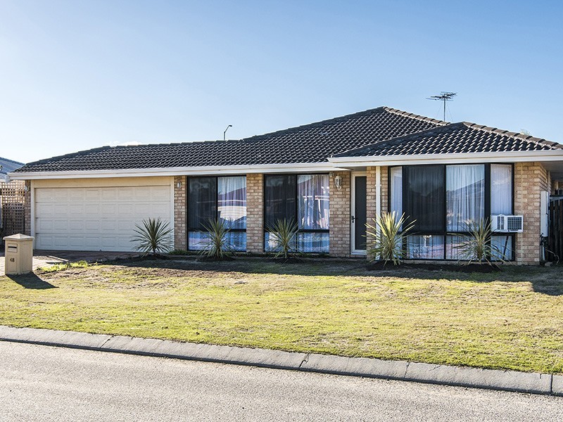 48 Lombardy Crescent, Caversham WA 6055