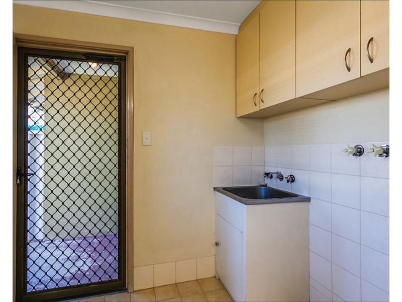 12F George Street, Midland WA 6056