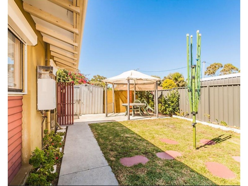 12F George Street, Midland WA 6056