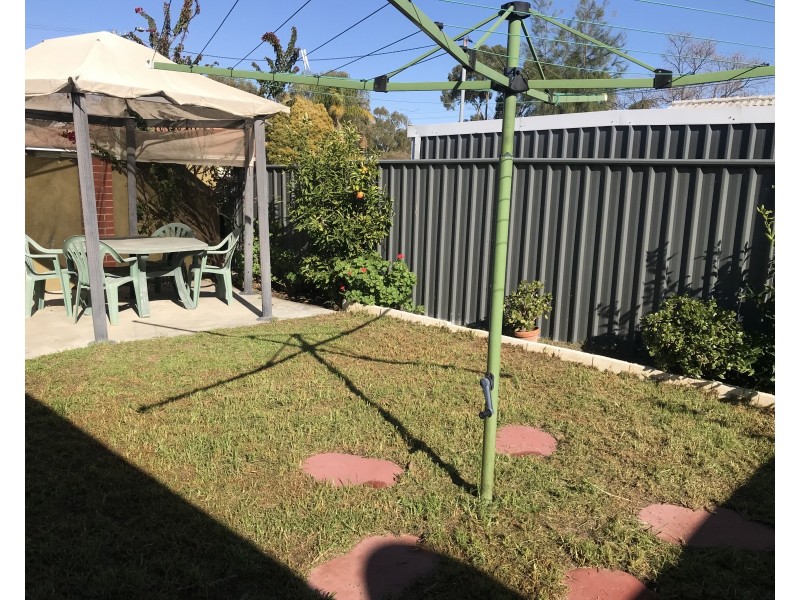 12F George Street, Midland WA 6056