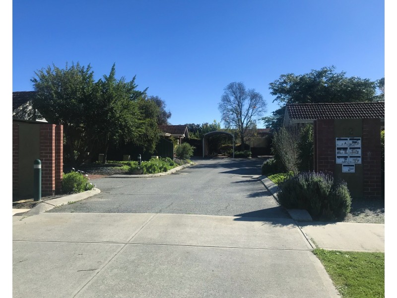 12F George Street, Midland WA 6056