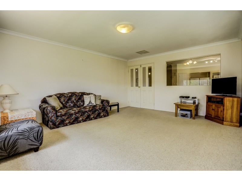 6 Lacebark Court, Ellenbrook WA 6069