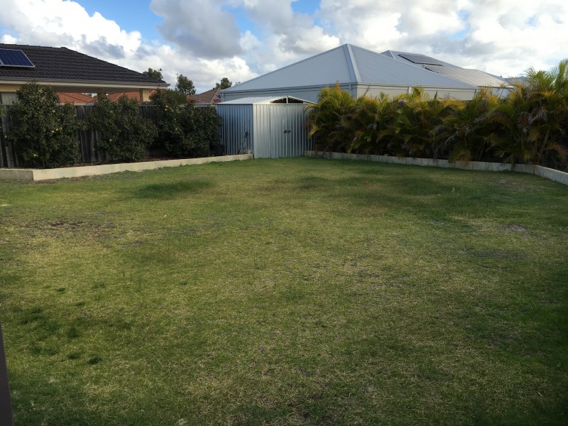 9 Birchmore Gardens, Ellenbrook WA 6069