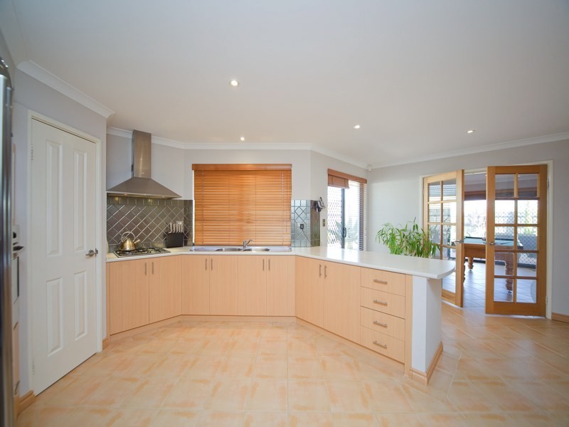 26 Granesse Drive, Ellenbrook WA 6069
