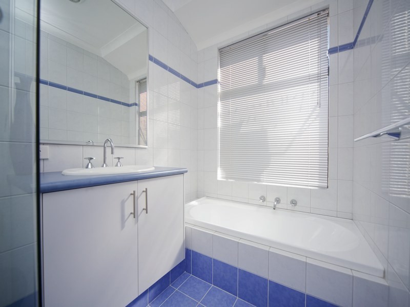 26 Granesse Drive, Ellenbrook WA 6069