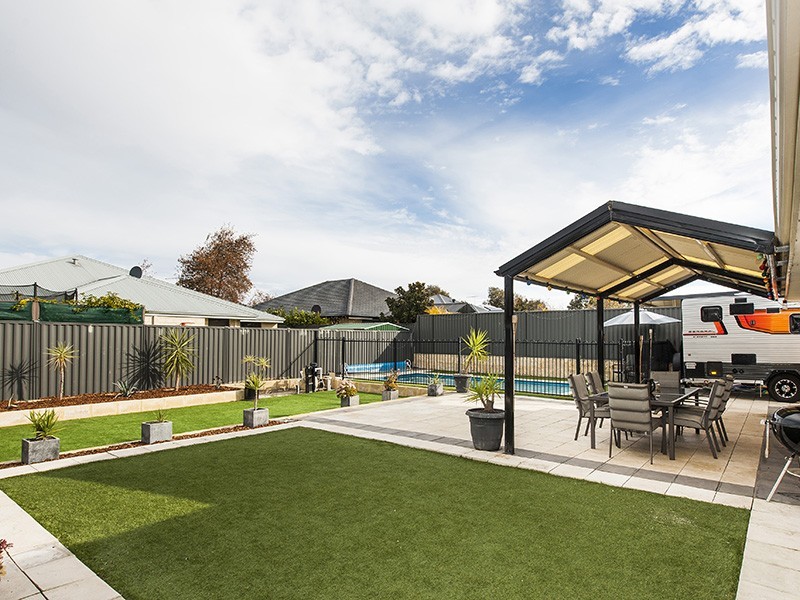 14 Turkich Parade, Aveley WA 6069