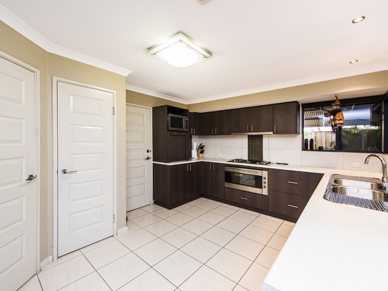 10 Guraga Terrace, Ellenbrook WA 6069