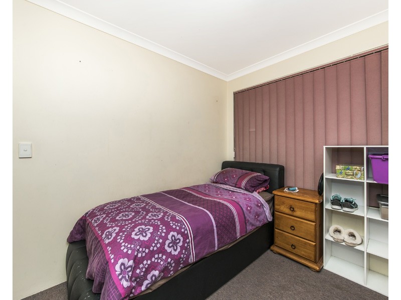 27  Thicket Circuit, Banksia Grove WA 6031