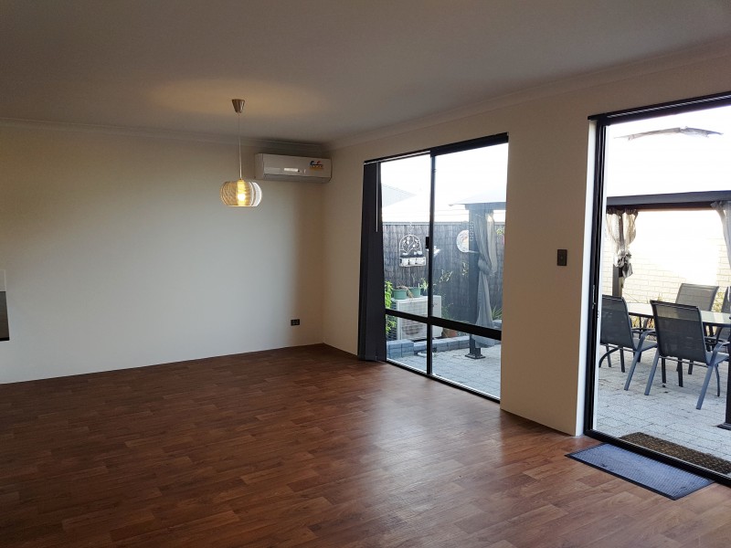 21 Minikin Drive, Aveley WA 6069