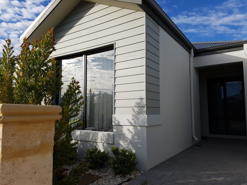 21 Minikin Drive, Aveley WA 6069