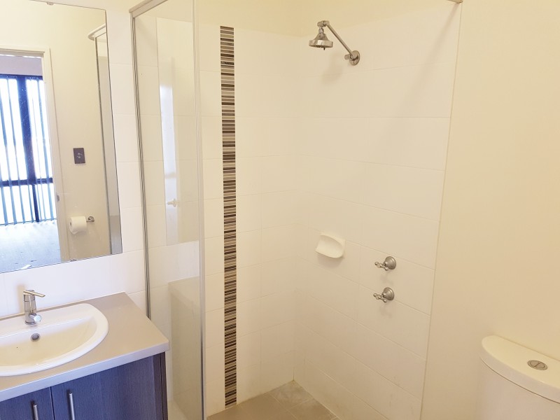 21 Minikin Drive, Aveley WA 6069