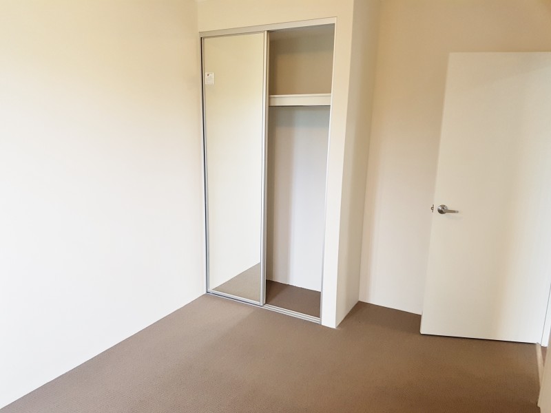 21 Minikin Drive, Aveley WA 6069