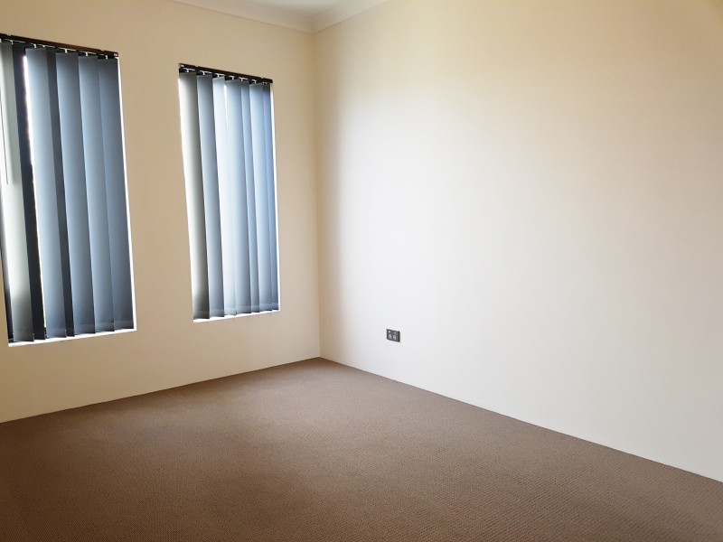 21 Minikin Drive, Aveley WA 6069