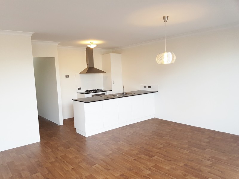 21 Minikin Drive, Aveley WA 6069