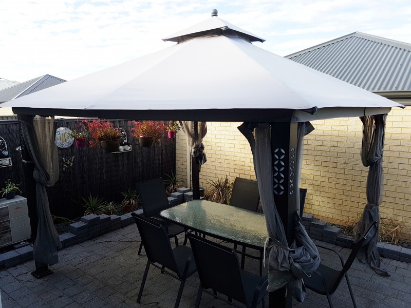 21 Minikin Drive, Aveley WA 6069