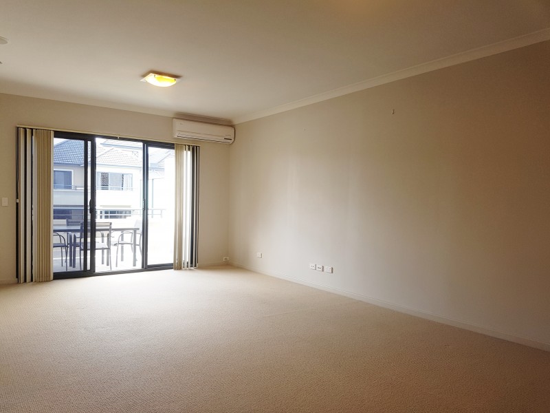 47/3 Sunlander Drive, Currambine WA 6028