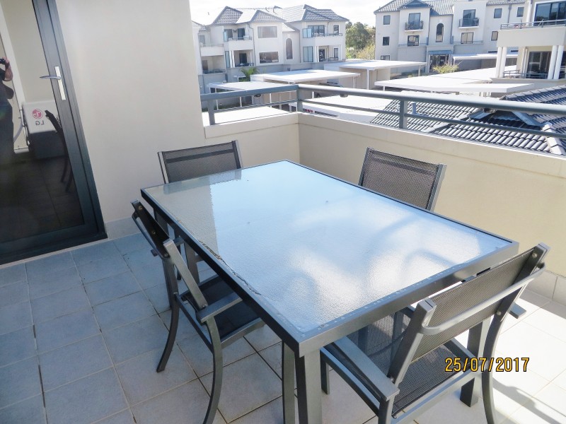 47/3 Sunlander Drive, Currambine WA 6028