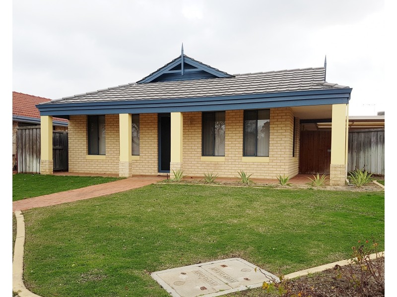 39 Centre Circle, Ellenbrook WA 6069