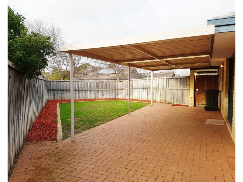 39 Centre Circle, Ellenbrook WA 6069