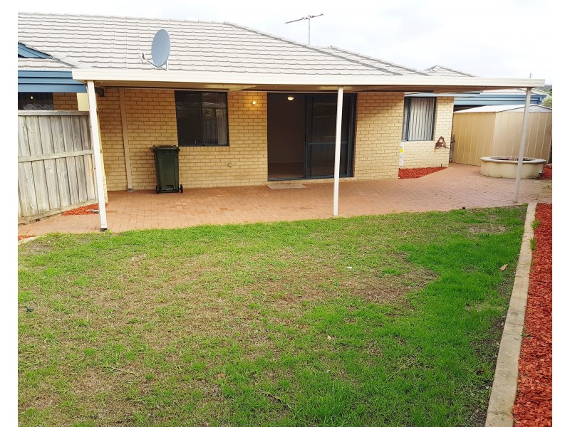 39 Centre Circle, Ellenbrook WA 6069