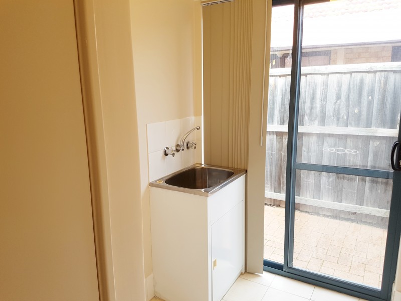 39 Centre Circle, Ellenbrook WA 6069