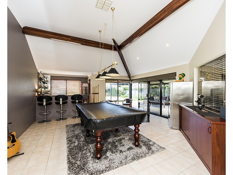 28 Losino Boulevard, Henley Brook WA 6055