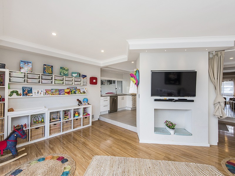 12 Dillenia Way, Greenwood WA 6024