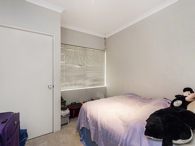 25 Bancombe Crescent, Ellenbrook WA 6069