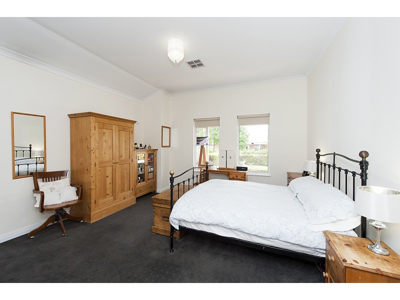 88 Fantail Crescent, Ellenbrook WA 6069