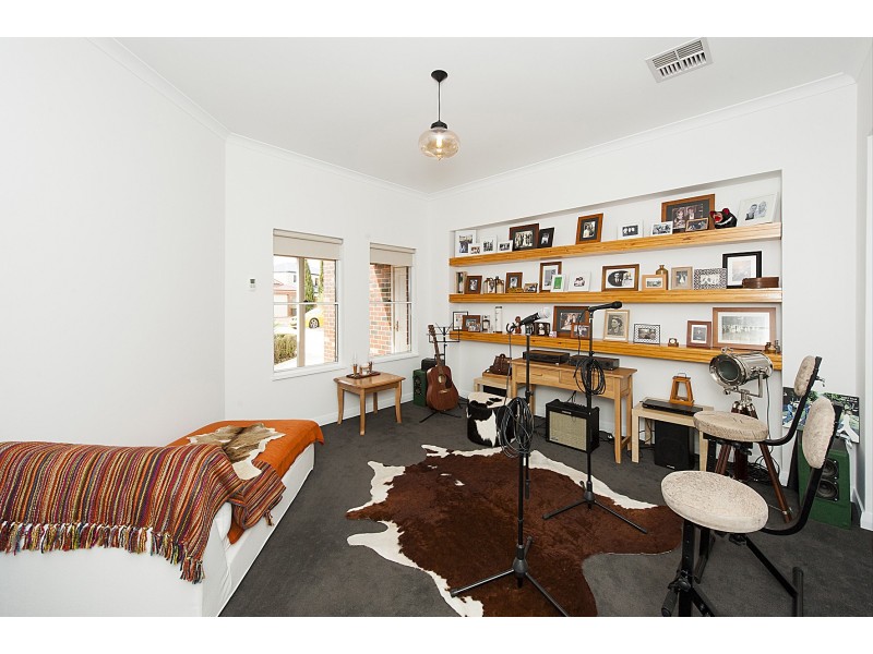 88 Fantail Crescent, Ellenbrook WA 6069