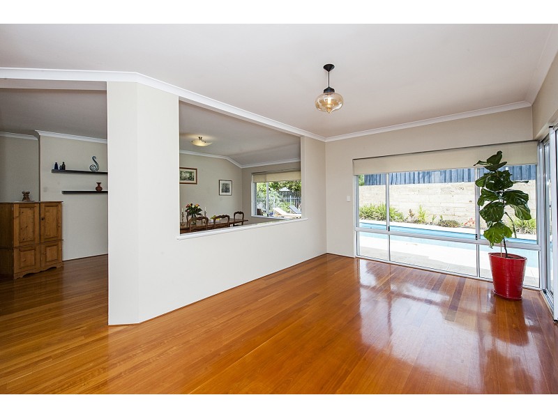 88 Fantail Crescent, Ellenbrook WA 6069