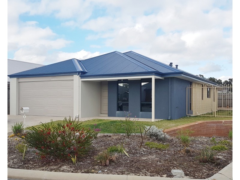 5 Emms Green, Ellenbrook WA 6069