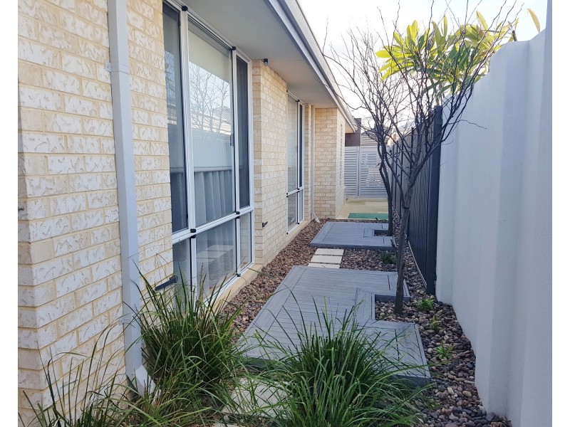 31 Safford Avenue, Aveley WA 6069