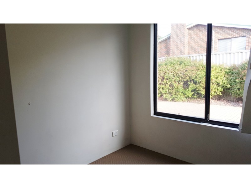 7b Eastdene Circle, Nollamara WA 6061