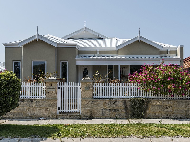 48 Farmaner Parkway, Ellenbrook WA 6069
