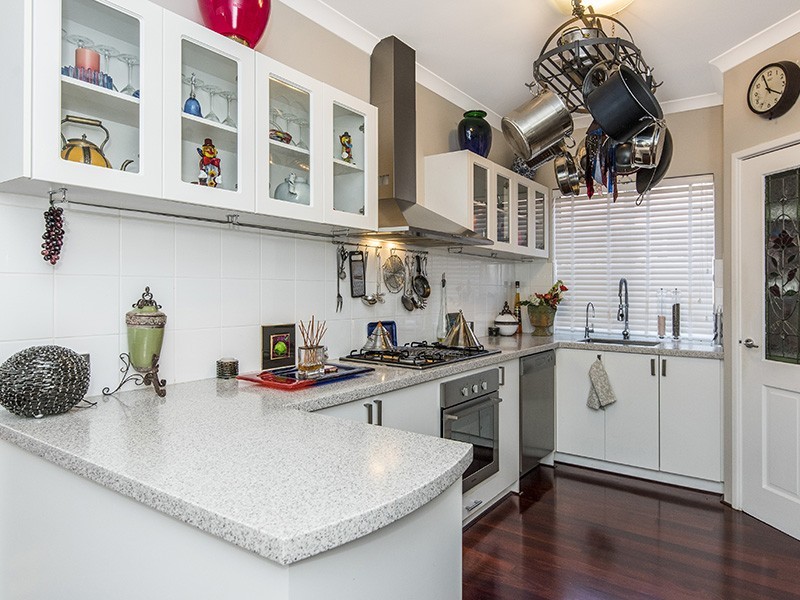 48 Farmaner Parkway, Ellenbrook WA 6069