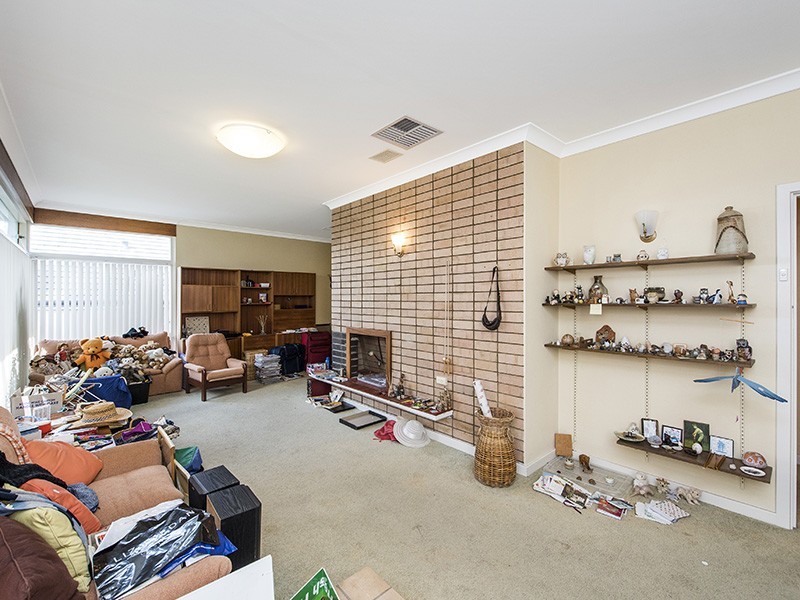 12 Malba Crescent, Dianella WA 6059