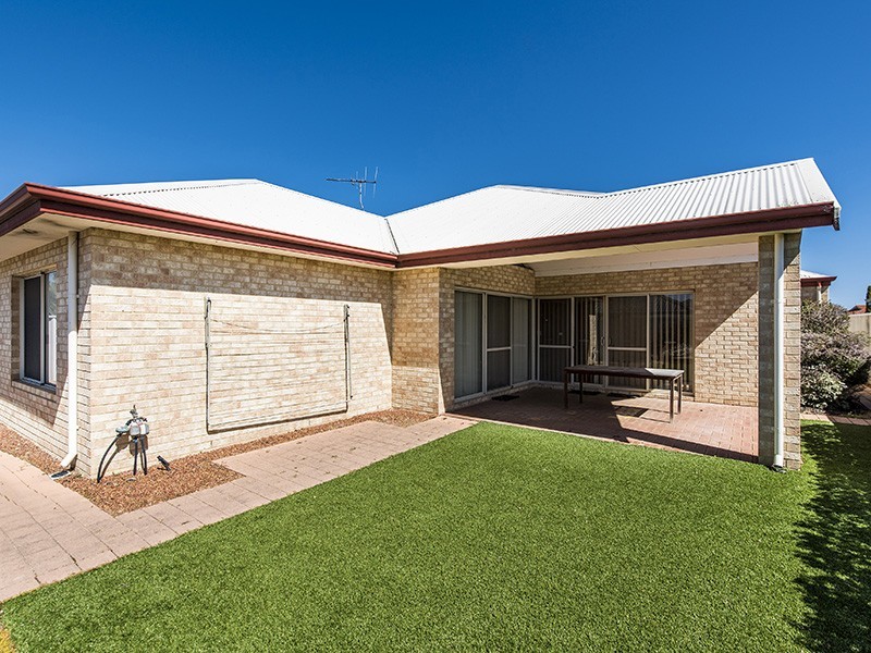 41  Pensacola Avenue, Caversham WA 6055