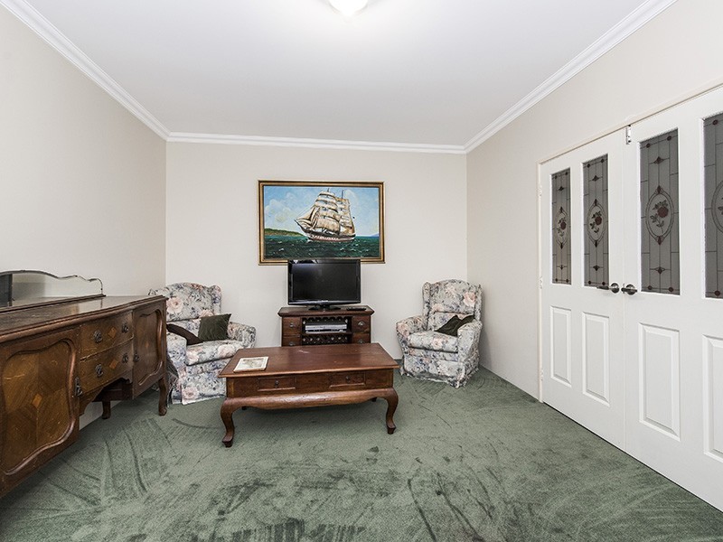 41  Pensacola Avenue, Caversham WA 6055